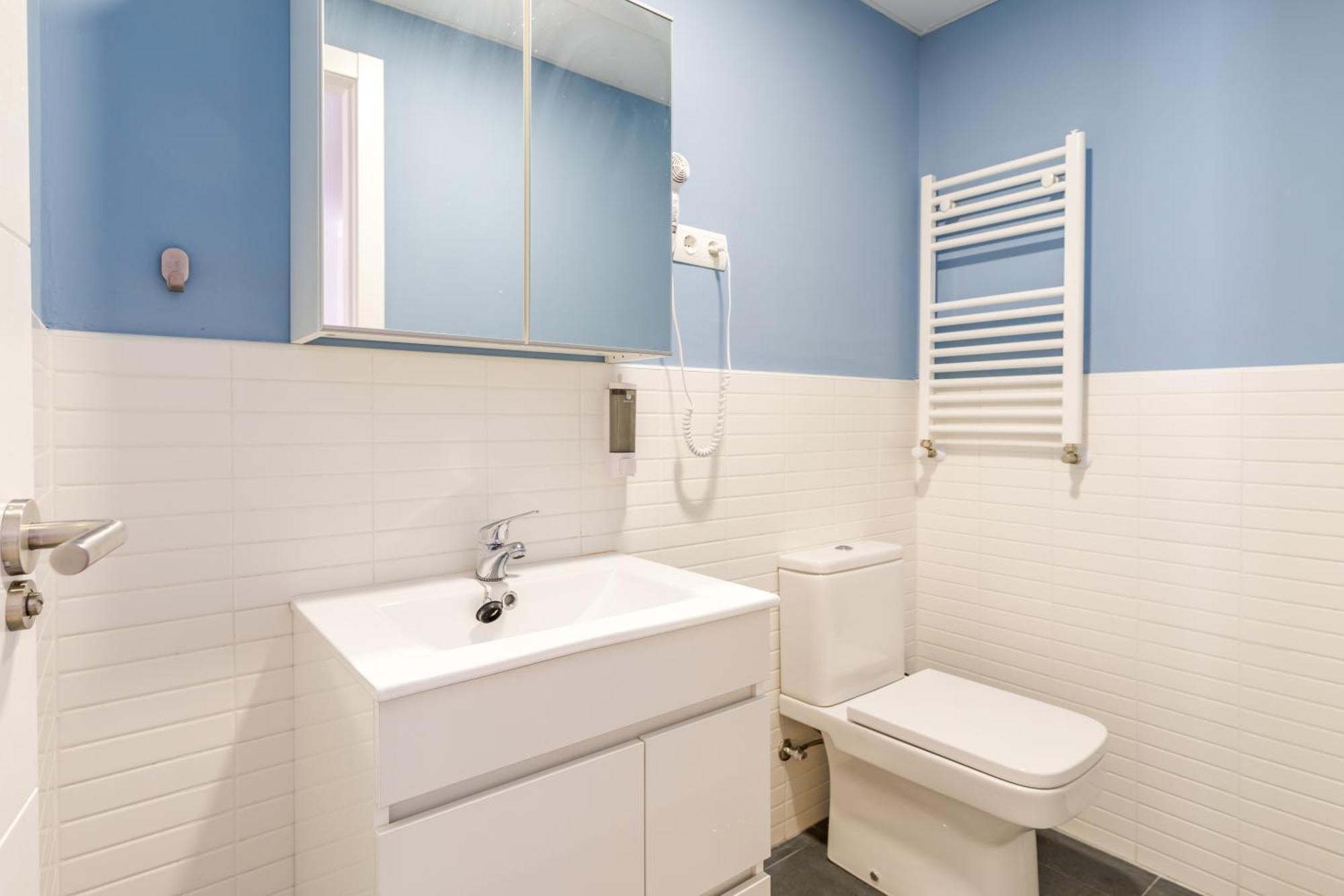 Ayz Villegas - Auto Check-In Property — Fotos 1
